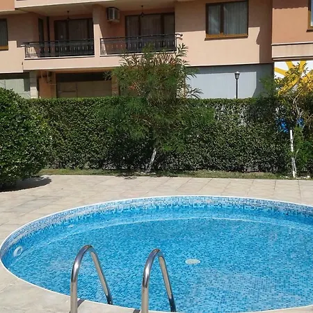Ganz Real Estate 2 Slăntjev Brjag