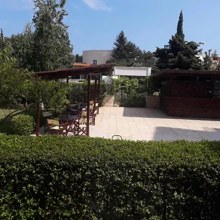 Ganz Real Estate 2 아파트 써니비치